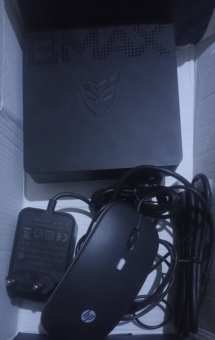 السلام عليكم مني بيسي جديد معالج انتل N4000 رام 8 هارد 128 SSD وندوز 11 السعر 90


**إذا كنت صاحب هذا الإعلان وتريد حذفه لأي سبب، رجاءا أرسل رسالة إلى الدعم الفني**