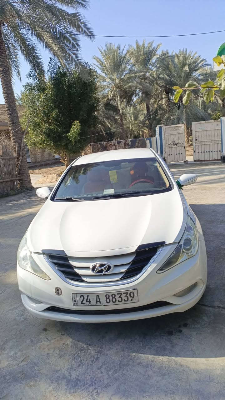 السلام عليكم للبيع سونات خليجي موديل 12 رقم دهوك نكليزي بسم ولد صديقي شرط الفحص ول سنار كلين مكينه وكير وحداديه تخم تاير جديد تبريد ثلج مالت جناي بيع مستعجل إني مكلف بل نشر السعر 127 بيه مجال بصيط العنوان بابل الحمزه الغربي ***********/////***********
