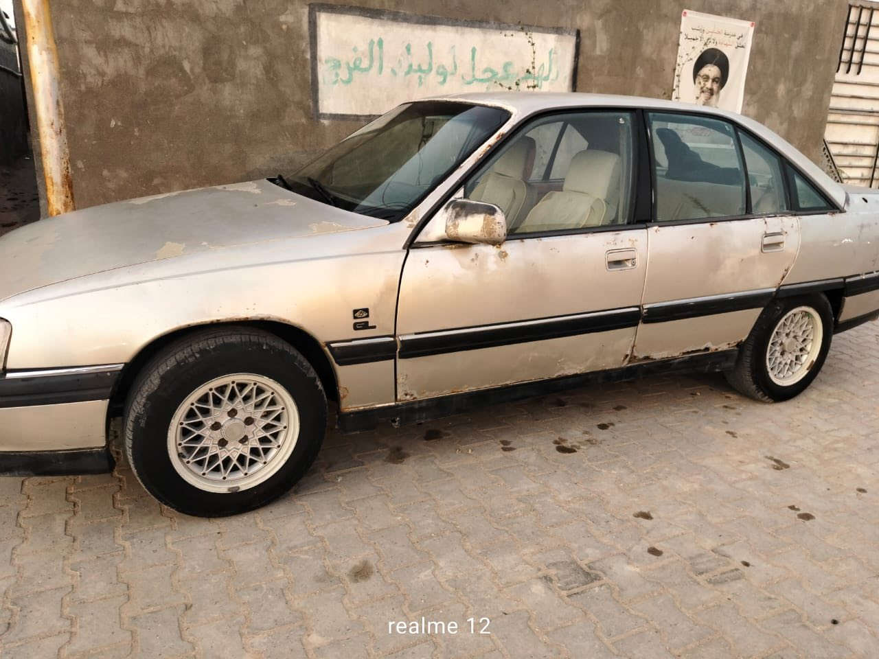 السلام عليكم أوبل للبيع كير عادي مكينه جديده رقم قادسيه  مكينه جديده سياره حلوه السعر 24 ورقه مكاني بصره للاستفسار  ***********
