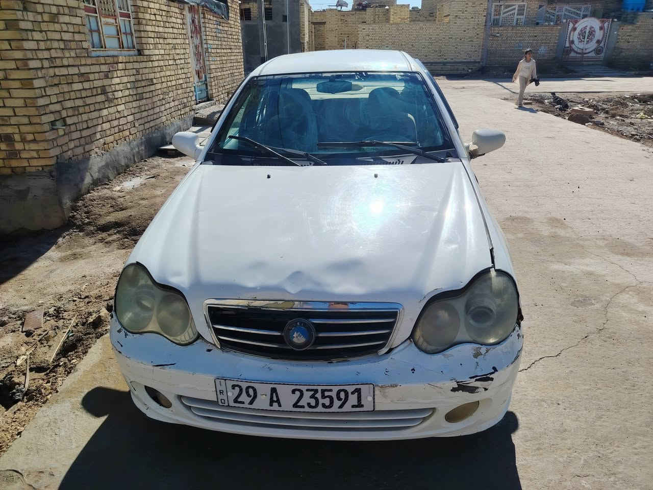 السلام عليكم سياره جلي سي كي
مديل 2012 باسمي مداور مباشر سياره جاهزه 

السعر ٣٠ وبيه مجال

استفسار *********** مكاني ناصريه شطره
