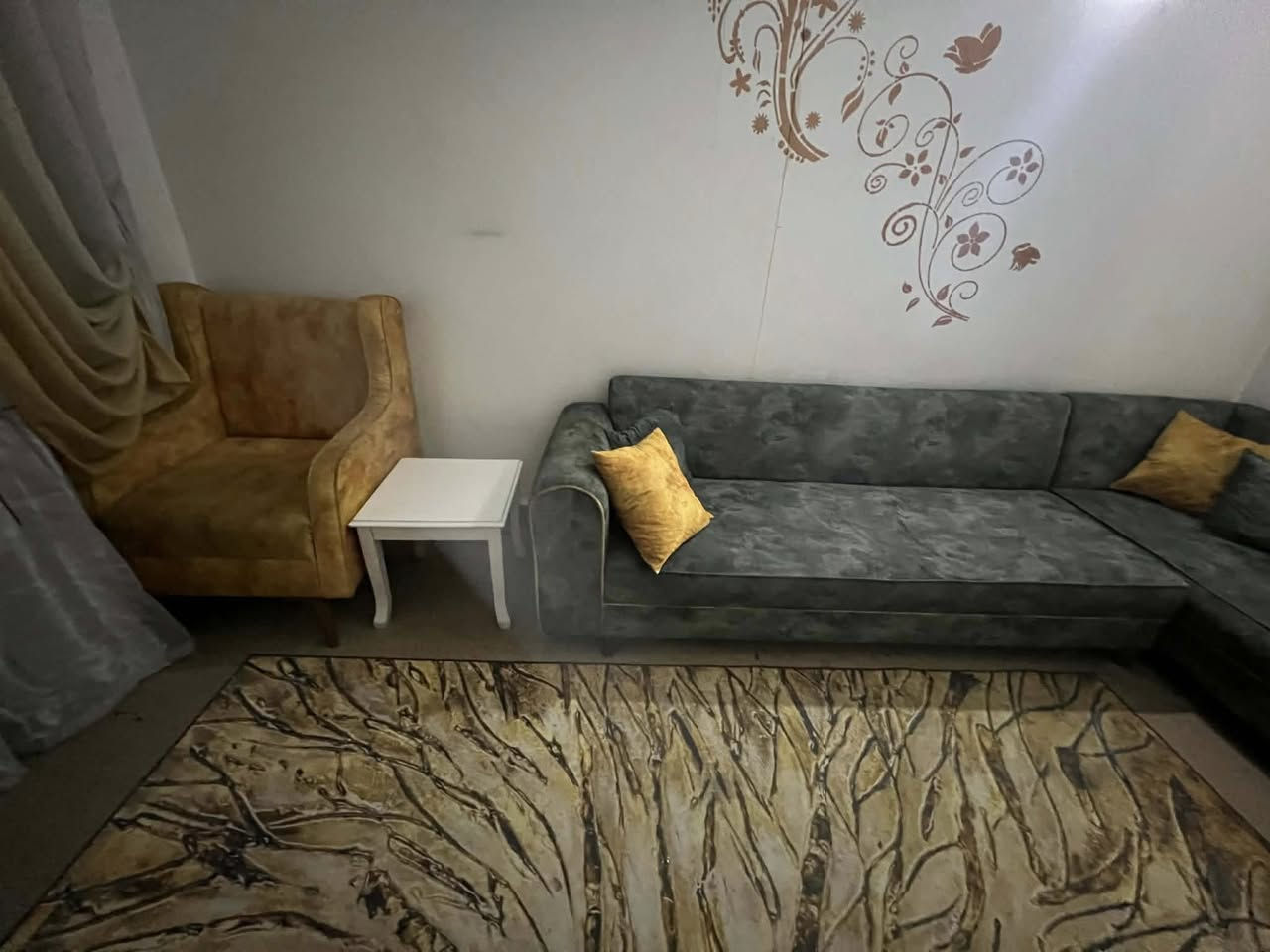 غراض بيت للبيع نضيفات نفس صوره للاستفسار ***********
