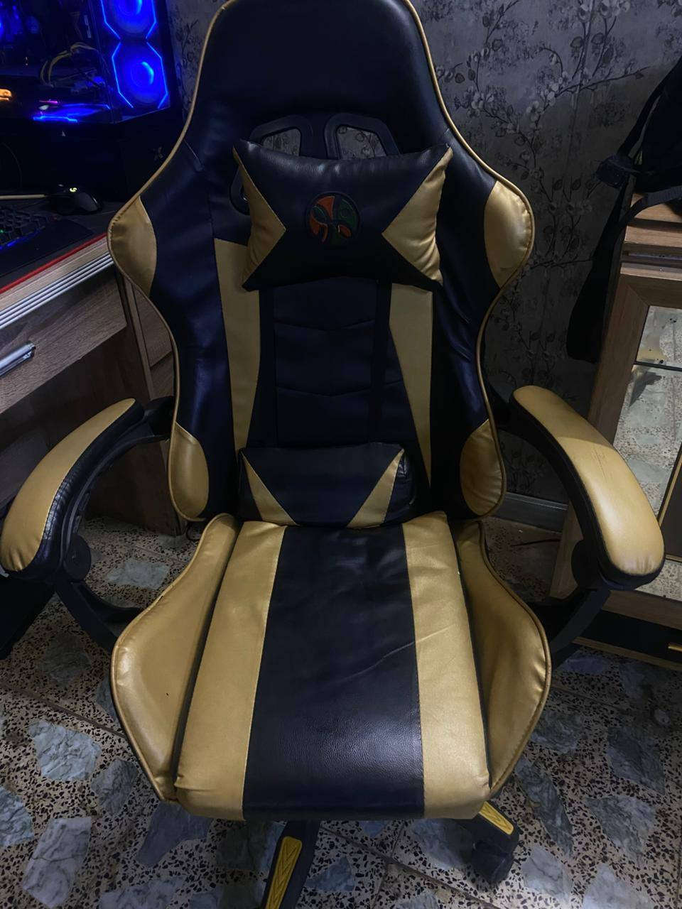 تجميعة سيت اب فول مواصفات ما تحتاج اي شي وياها جيب و شد و العب ولا نقص اي قطعة تحتاج
I5 10400F
ASUS H410_E
RAM 16 XPG D10 2666HZ
RTX 2060 MIS GAMING Z 6G
SSD 256 M.2 NVME
HHD 500G
PSU 550
كيس موضح بالصوره
الشاشه
AOC  GAMING  27 G4
180Hz
ms 0.5
IPS
HD
Ups 1500va  
+مع كرسي كيمنك كلش مريح

+ميز موضح بالصورة مرتب
+سماعات ستيريو 
+كيبورد ميكانيكي
+ماوس لوجتك 
+كامرة لوجتك وضوح fhd
+سبيكرات

السعر النهائي مليون و 100 
القطع كلها نضيفة تجميعة و ما متعوبة ابد ابد 
المكان بغداد الزعفرانية
  
ملاحضه كل قطع الكراتين موجوده  لا يوجد توصيل محافظات 
توصيل لا يوجد


**إذا كنت صاحب هذا الإعلان وتريد حذفه لأي سبب، رجاءا أرسل رسالة إلى الدعم الفني**