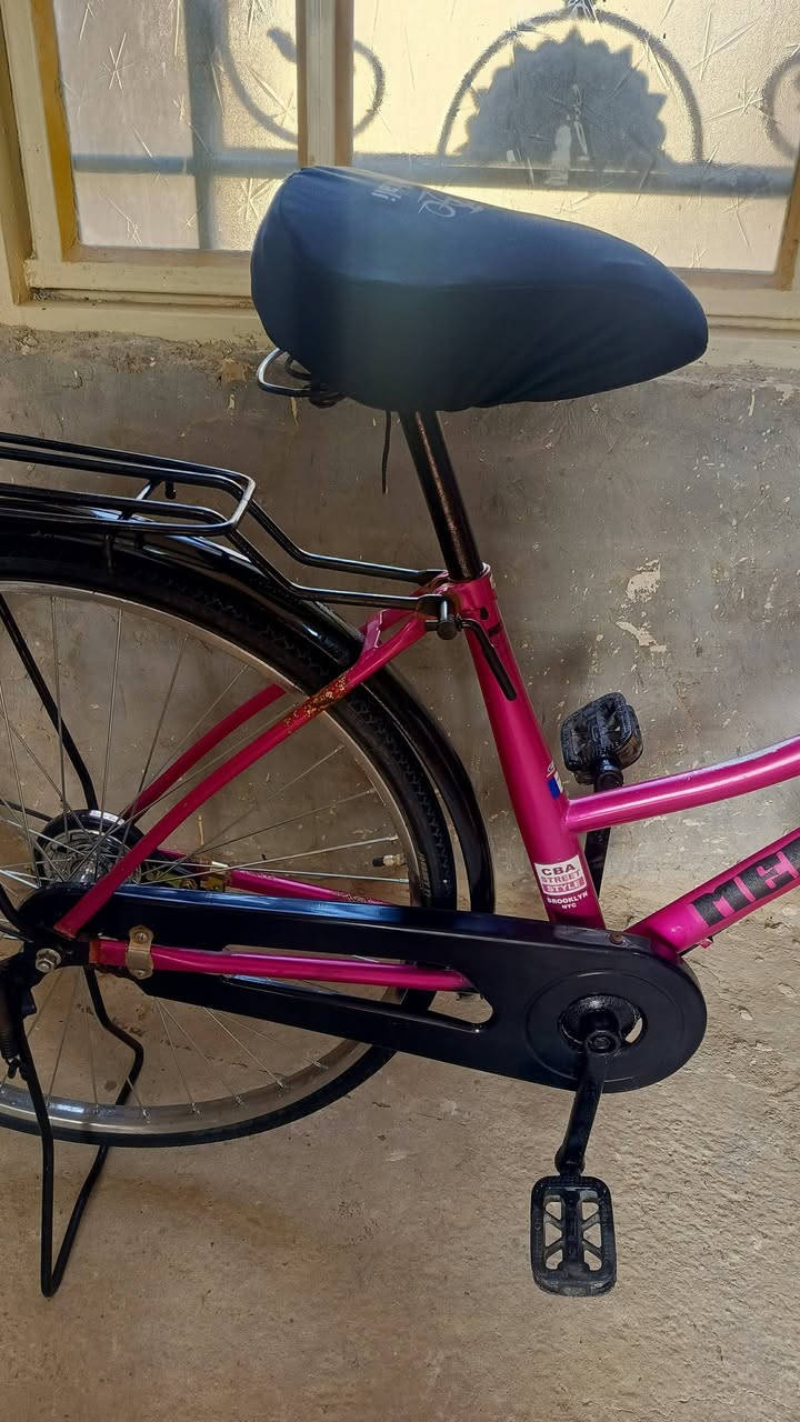 باسكل بالة حجم ٢٦ كامل مابي نقص للبيع ٦٥ الف وبي مجال قليل مكان ابو غرق ***********
