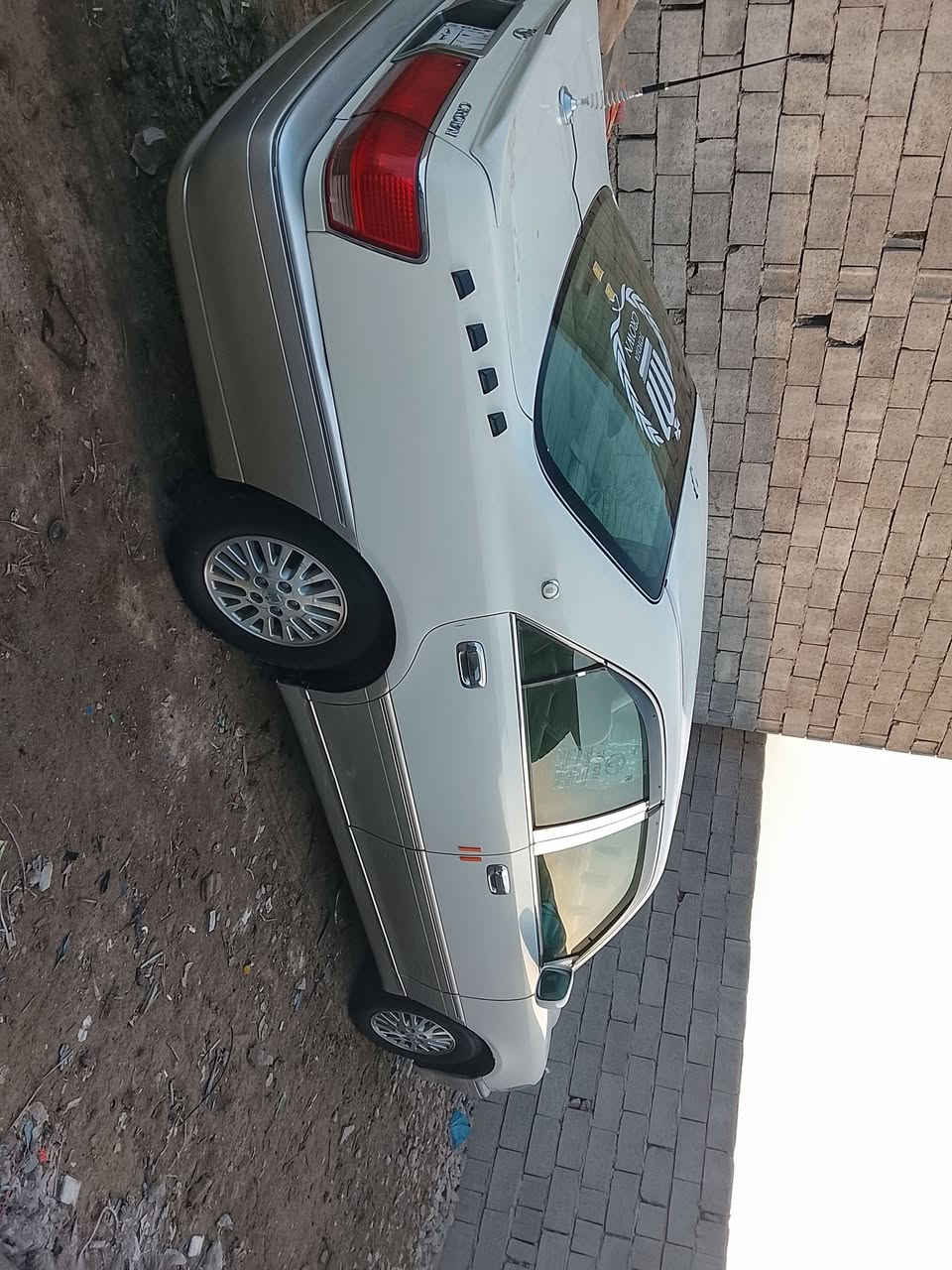 السلام عليكم سياره للبيع الرقم ***********
