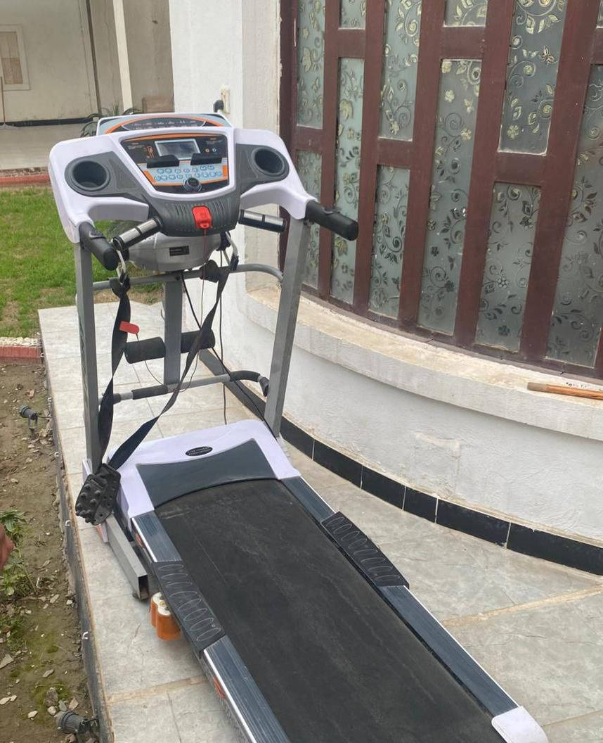 جهاز جري نضيف اخو جديد 
جهاز دبل.مطور نضام جبلي 
يتحمل وزان 150كيلو جهاز تكسير شحوم 
مع حزام بطن. جهاز جديد  
جهاز عنوان بغداد جسر ديالى قديم توصيل موجود 
شراي يجي. خاص مكلف بلنشر


**إذا كنت صاحب هذا الإعلان وتريد حذفه لأي سبب، رجاءا أرسل رسالة إلى الدعم الفني**