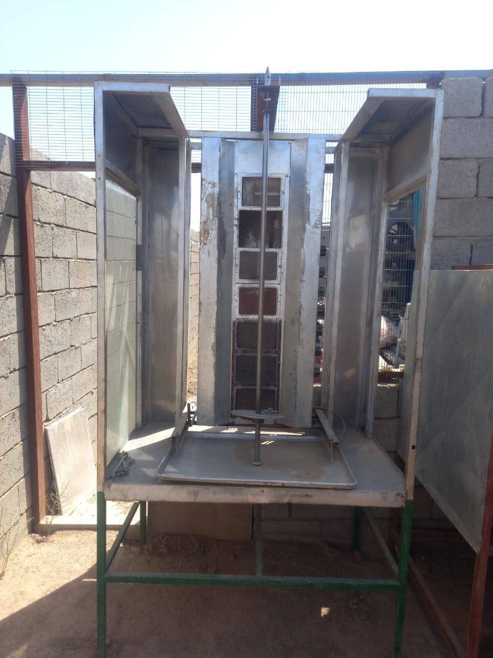 شوايه كص البيع ***********
