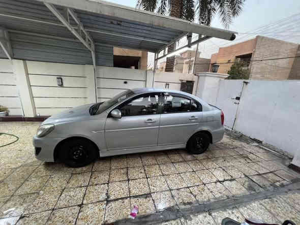 سلام عليكم 
سياره اكسنت فيرنه موديل 2010 خليجي  مكينه 1600  مكفوله من الصبغ ماعده الهلال الخلفي والدعميات  اثر شخوط  وخياس  تخم تاير جديد كير مكينه  صدر تبريد كله مكفول  السعر 92 $ وبيها مجال بسيط  رقم الهاتف ***********  العنوان بغداد  الغزاليه. بسمي تحويل مباشر
