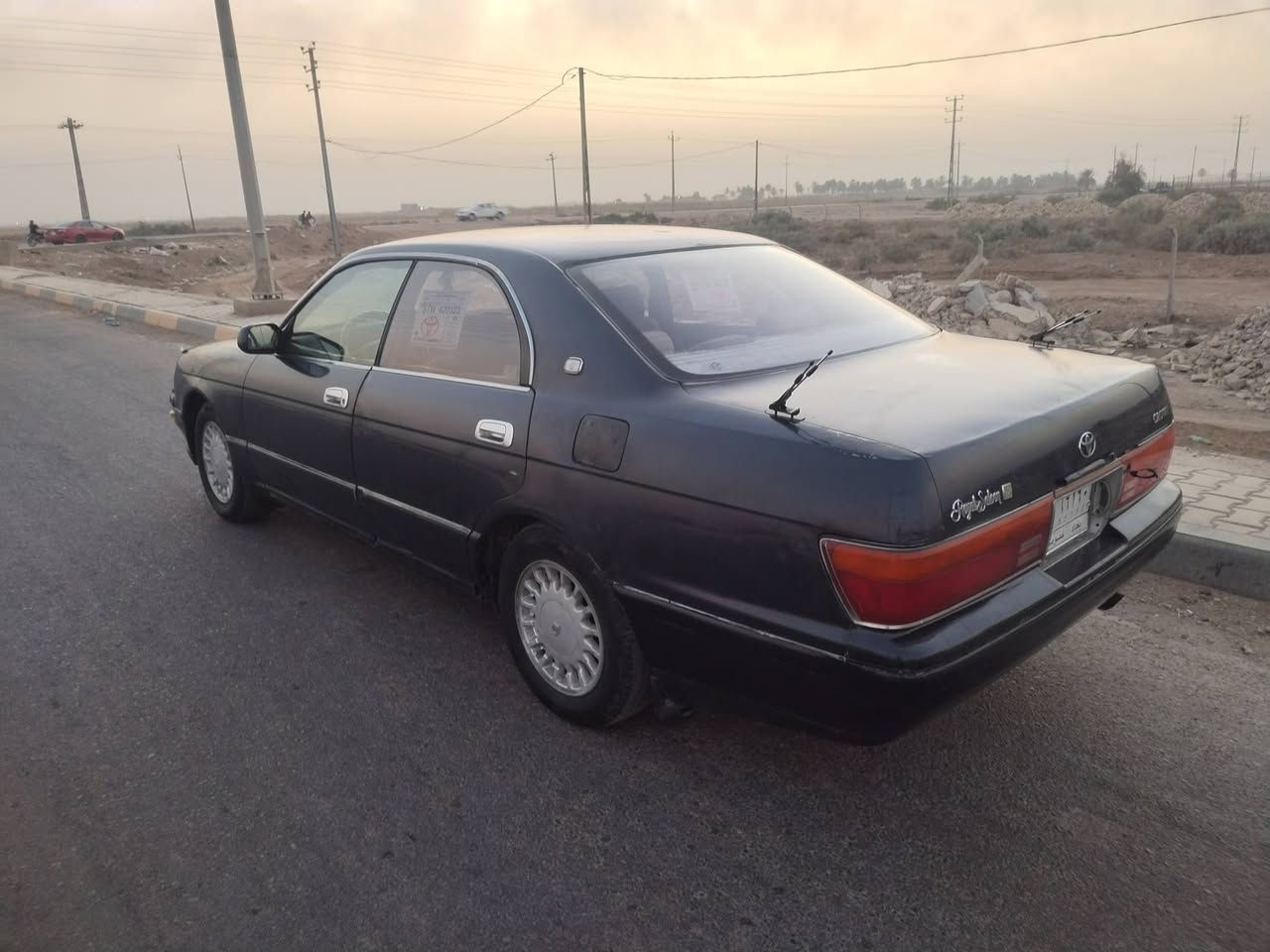 سلام عليكم بطه منفصل موديل ٩٣رقم بغداد سنويه جديده سياره جاهزه كير ومحرك مكفولات تخم تاير كهربائيات كل شغاله سياره جاهزه احله من صور سياره كفاله 
من صبغ والضربه وكفاله من الكص ونقل جثه سياره كفاله عامه العنوان واسط الزبيديه الاستفسار على***********
