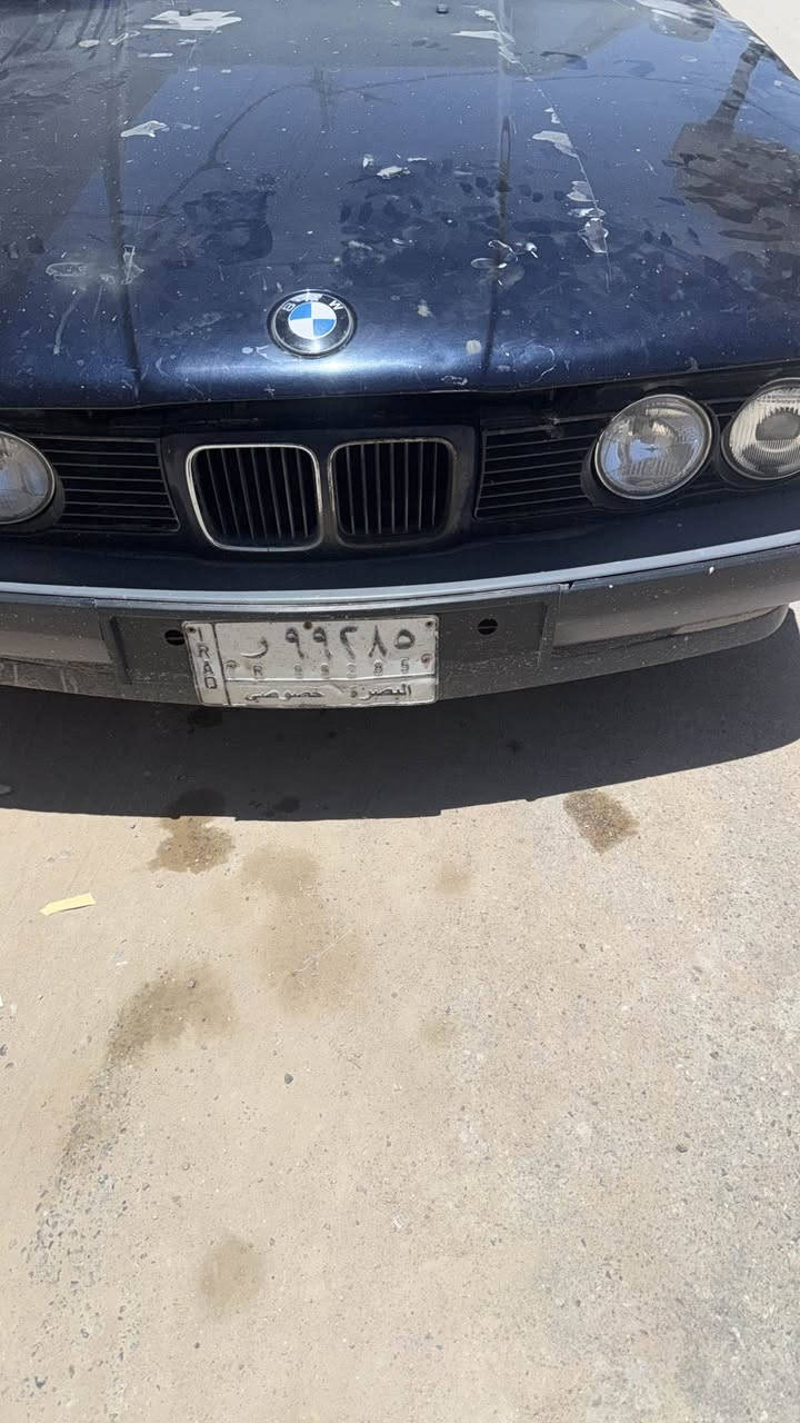 Bm 520
السياره محورا بطه
سنويه منتهيه 
المكينه تبخر ابيعهه كايمه
سعر السياره 20 وبي مجال بسيط 
عليهه غرامه 100 الاف ينزل من السعر
السياره تشتغل كير مضبوط 
بيهه مشكله بل قاعدا مال الفيوزات 
شادلهه فان جديد 
وباتري جديد 
والايت العالي زنون اصلي 
علواني بصره ابو الخصيب
للستفسار
*********** ابو الخصيب, البصرة
