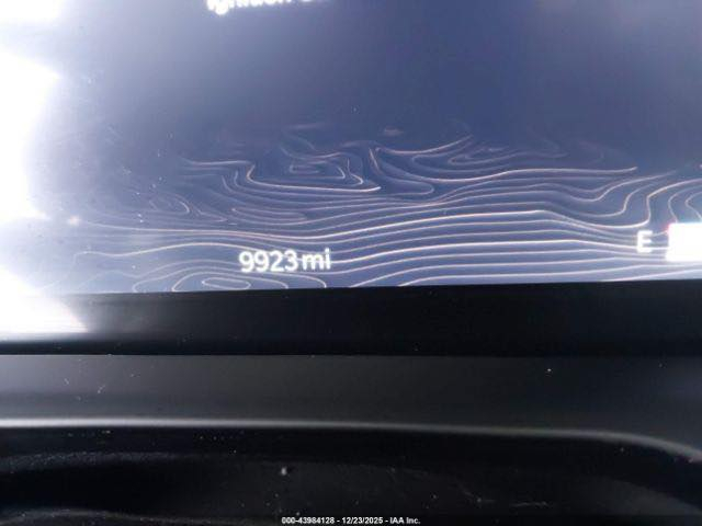 جيب شيروكي الشكل الجديد الللون ابيض موديل ٢٠٢٥ فول مواصفات  فتحه وبصمه وكامره وحساسات الضرر فقط بنيد ودعاميه السعر واصل للميناء شامل النقل - تفيد الذي عندة كتاب شهداء للتواصل *********** / السعر ٢٢٠ واصل ام قصر او دبي حسب رغبة المشتري بدون تصليح
