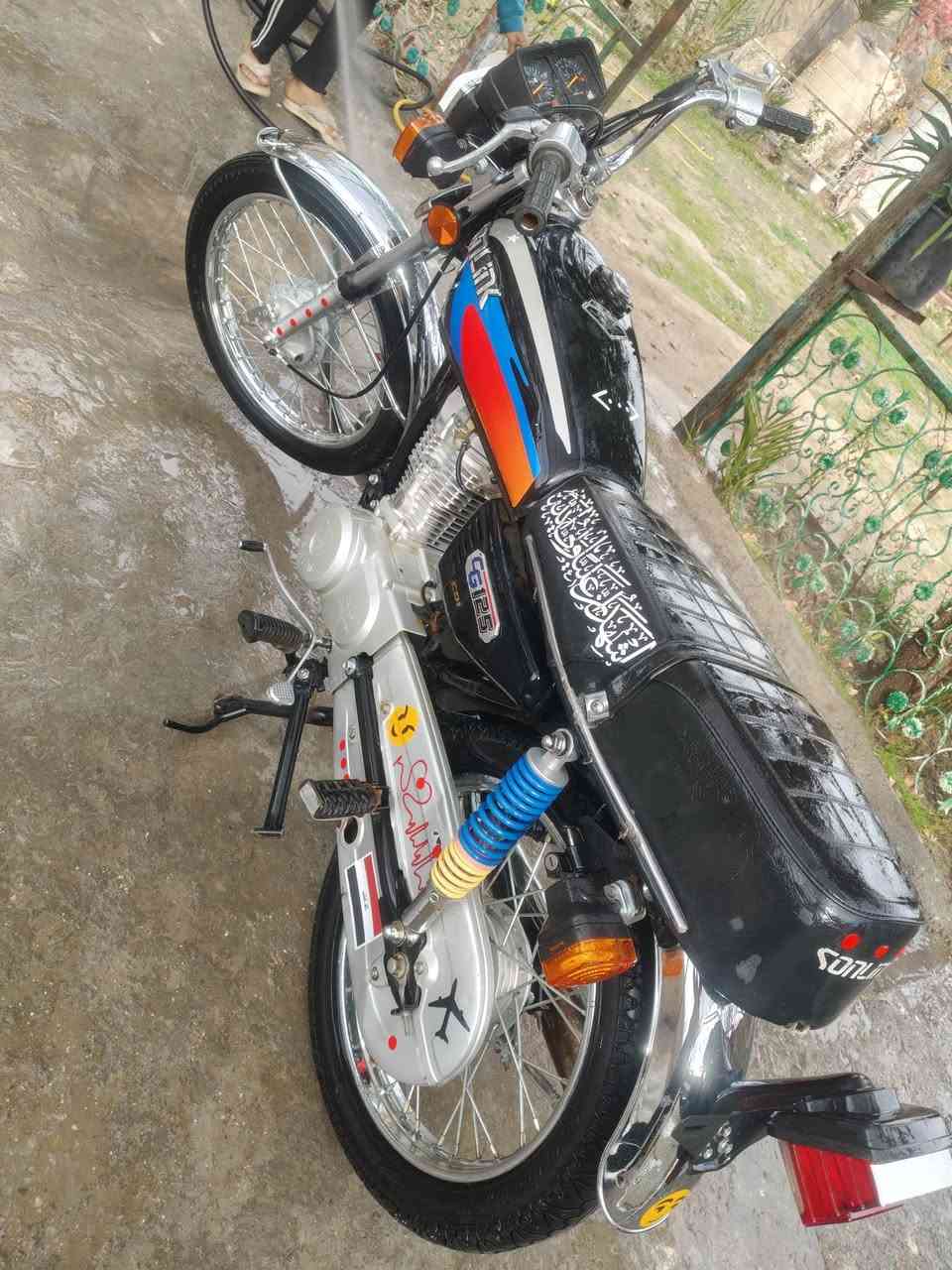 السلام عليكم
للبيع سونك مديل 2024الدراجه نضيفه 

كهربائيات شغاله اوراق اسكنر مانقصها اي
شي مكاني كربلاء طويريج ام الهوى 
العسر 500 وبيه مجال 
***********
