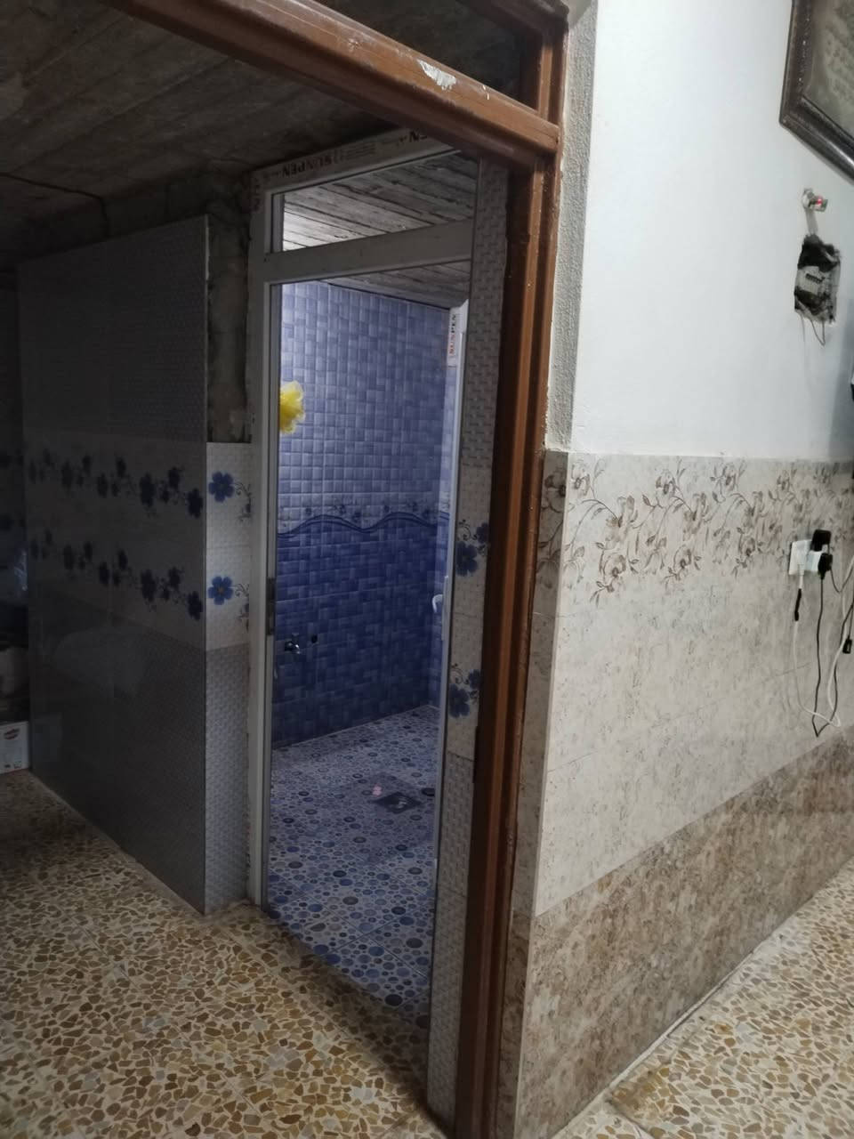 دار للبيع سند زراعي المساحه 215م المكان ساده بعويزه السعر 45  غرفتين واستقبال وحديقه. رقم الموبايل ***********@
