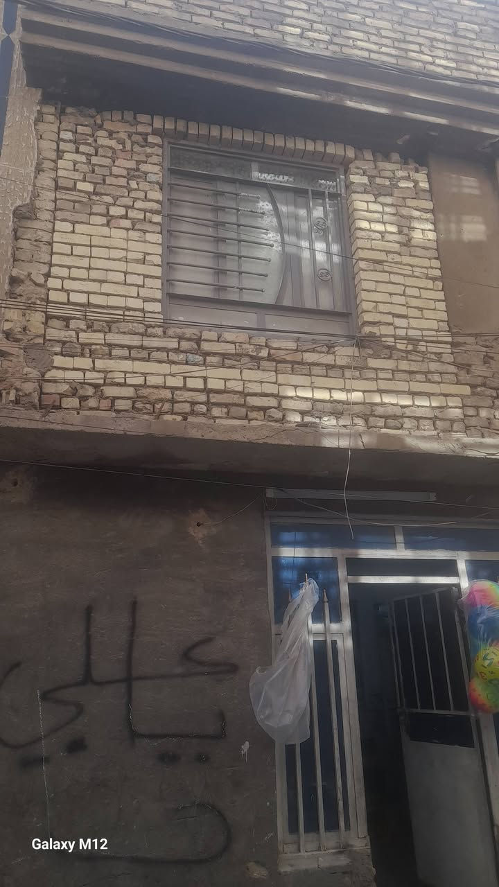 السلام عليكم نص قطعه للبيع قطاع٥٥ قريب على الخدمي مال الحبيبيه قاطين المساحه٥٤ قرب سوق الوحيلات طابوصرف التواصل ***********
