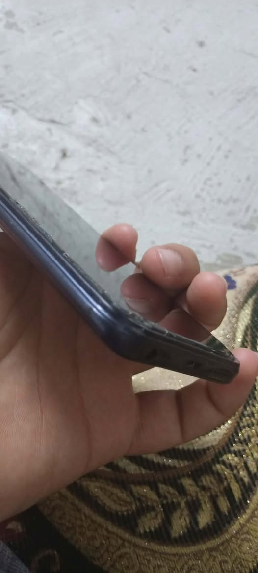 سلام عليكم مبايل للبيع انفنكس نوت 12i 
ذاكرة 64
بي نقط بل شاشة 5نقط
والشاشة مابيها كسر هذني كلهن الكسور بل لزكة  
سعرو 40
مبايل مال بيت 
مكاني قضاء تلكيف


**إذا كنت صاحب هذا الإعلان وتريد حذفه لأي سبب، رجاءا أرسل رسالة إلى الدعم الفني**
