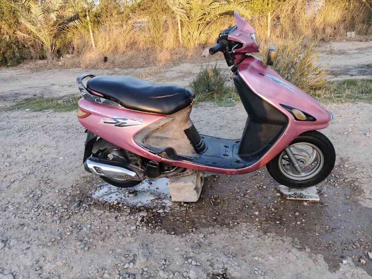 سلام عليكم فراشه كل نقص مابيه مستعجل عله بيعته كله شغال  مكينه خير من لله مكاني بايل  الحصوة السعر 350 بيه مجال بصيط للستفسار ***********
