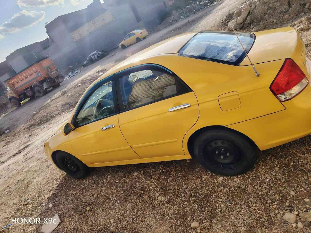 اسبكتره امريكي موديل ٢٠٠٨ رقم بابل مميز سياره جاهزه من كلشي مكينه وكير وتبريد وحداديه مصفره هيئة وغرامات مكانه بلحله المركز السعر ٧٢ وبيه مجال للاستفسار ***********
