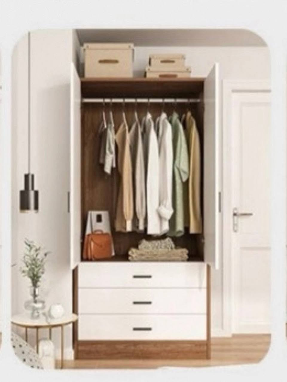 كنتور 2 باب 
خشب MDF سمك 13 ملم.

 📐 القياسات :
العمق 45 سم * العرض 80 سم * الارتفاع 180 سم

🏷️ السعر 185 الف

توصيل في بغداد / 10
توصيل باقي المحافظات / 15


**إذا كنت صاحب هذا الإعلان وتريد حذفه لأي سبب، رجاءا أرسل رسالة إلى الدعم الفني**