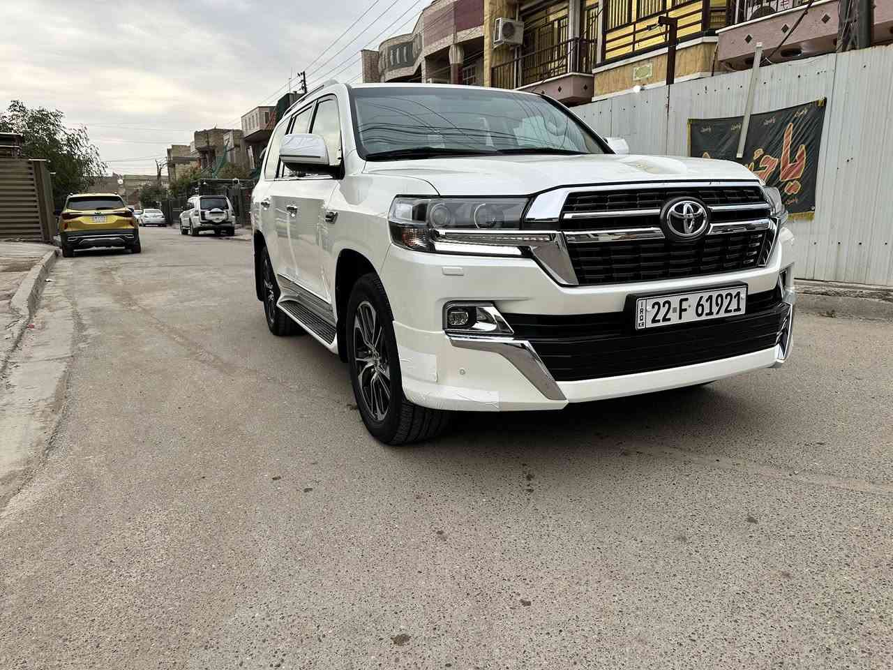 السلام عليكم لاندكروز موديل 2021 كراند تورنك ساز اصل كراند تورنك فول مواصفات 5بصمات باب كهرباء وشفط كشنات جلد وكهرباء رقم اربيل باسمي بيه ملاحضات موضحه بلفديو السعر المطلوب (525) ورقه مكان السياره بغداد اي ستفسار ***********
