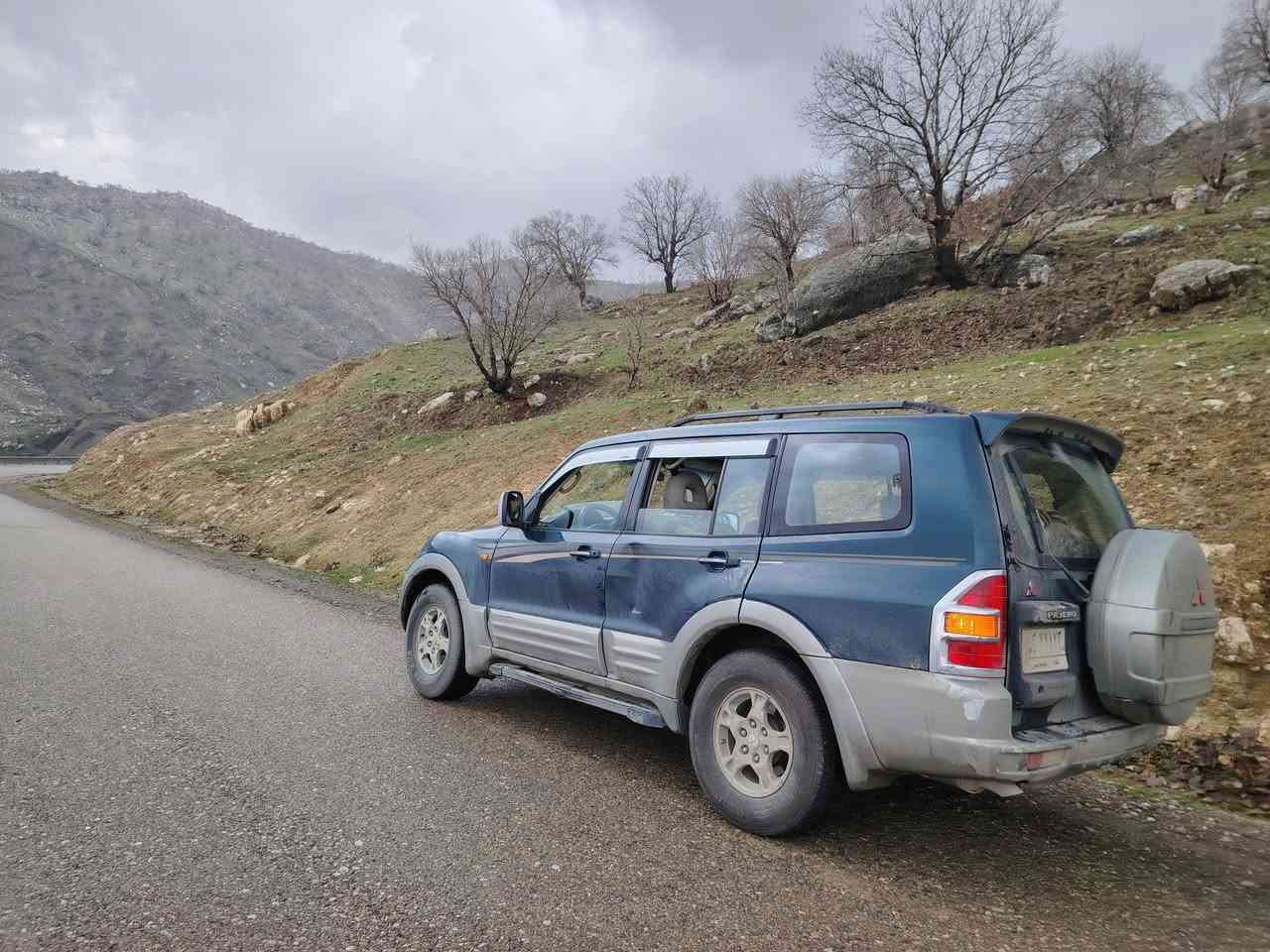 باجيرو خليجي GLS
. سنويه 2027 
موديل 2002 
رقم بغداد 
ضربه بسيطه بالباب الخلفي  
وبقيه مكفولات 
كير ومكينه مكفولات 
مكان ديالى 
 تبريد ثلج ثلاث قطع
قفل مركزي سنترلوك 
كشافات ضباب 
كهربائيات شغاله كله 
لو كير شغال
مري شفط 
محرك 3000 المرغوب بلادي 
‏‪***********
⚠️⚠️السعر 85 ⚠️⚠️
اتصل وبيك خير وتتدلل
