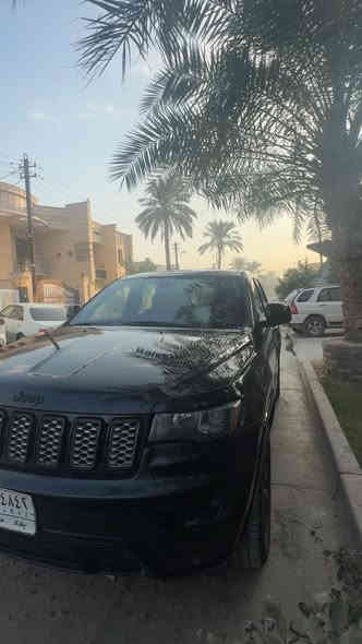 سلام عليكم جيب بلاك توب 2017 فول عده الفتحه معروفه مواصفات لبلاك توب السياره هاي ع ايدنه وماشيه قليل ماكو جيب 2017ماشيه 50ميل السياره مابيه قطره صبغ حادثها حيل حلو بيها صار شبر بارد بل جاملغ موضح بل سونار بس الحادث من جوه صار ف متضرر الكشر السياره رايدها ب21الف وبيها مجال قليل 210 هسه ارافق السونار فقط اتصال ***********
