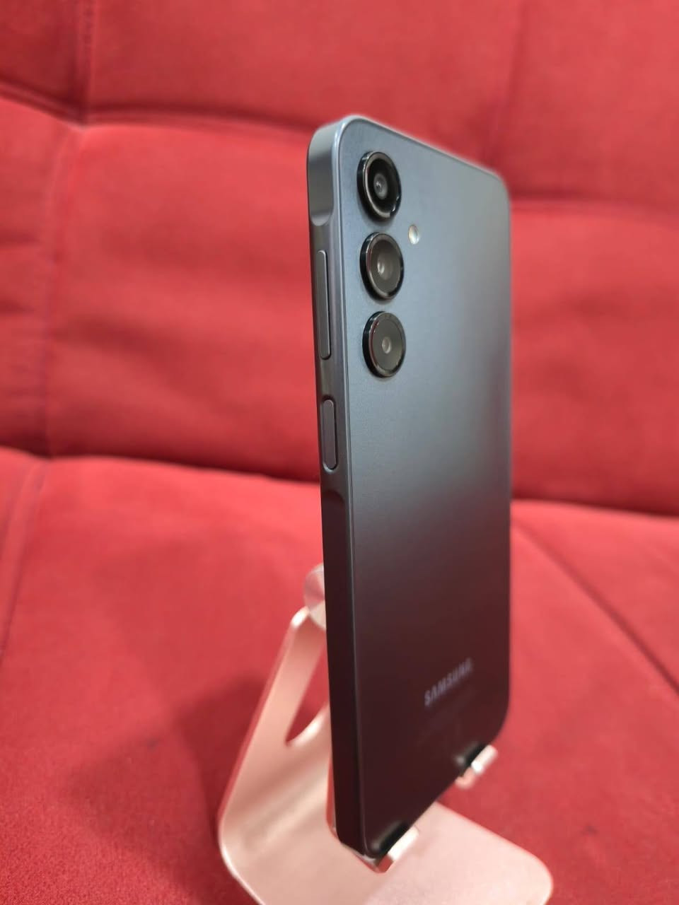 بيع او مراوس بجهاز هونر
سامسونك A16 استخدام 15يوم وصل موجود وبي ضمان سنة
ذاكرة 128 رام 6+6 ملحقاتة ويا
سعرة 170 وبي مجال بسيط
مكاني بغداد الشعب ***********
