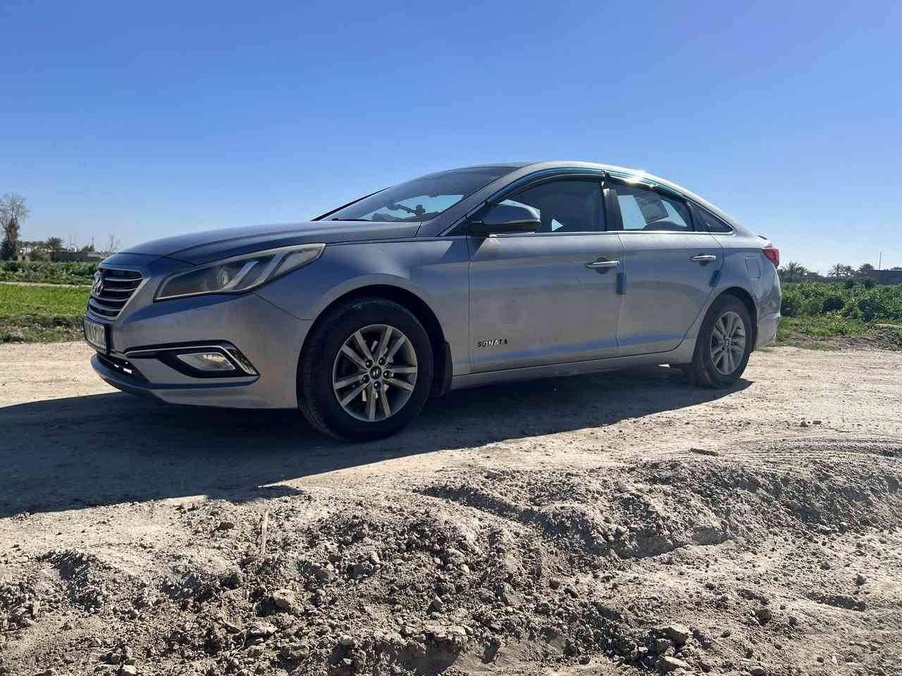 سلام عليكم
سوناتا للبيع 
مديل 2015خليجي
محرك 2400دوش المرغوب
فول مواصفات ما عدا البانوراما
شاشة كامره
تبريد قطعتين
وضعيات قيادة٣
اشاير بالمري
مانع انزلا
مكانه بغداد ابو غريب
***********.   ***********
