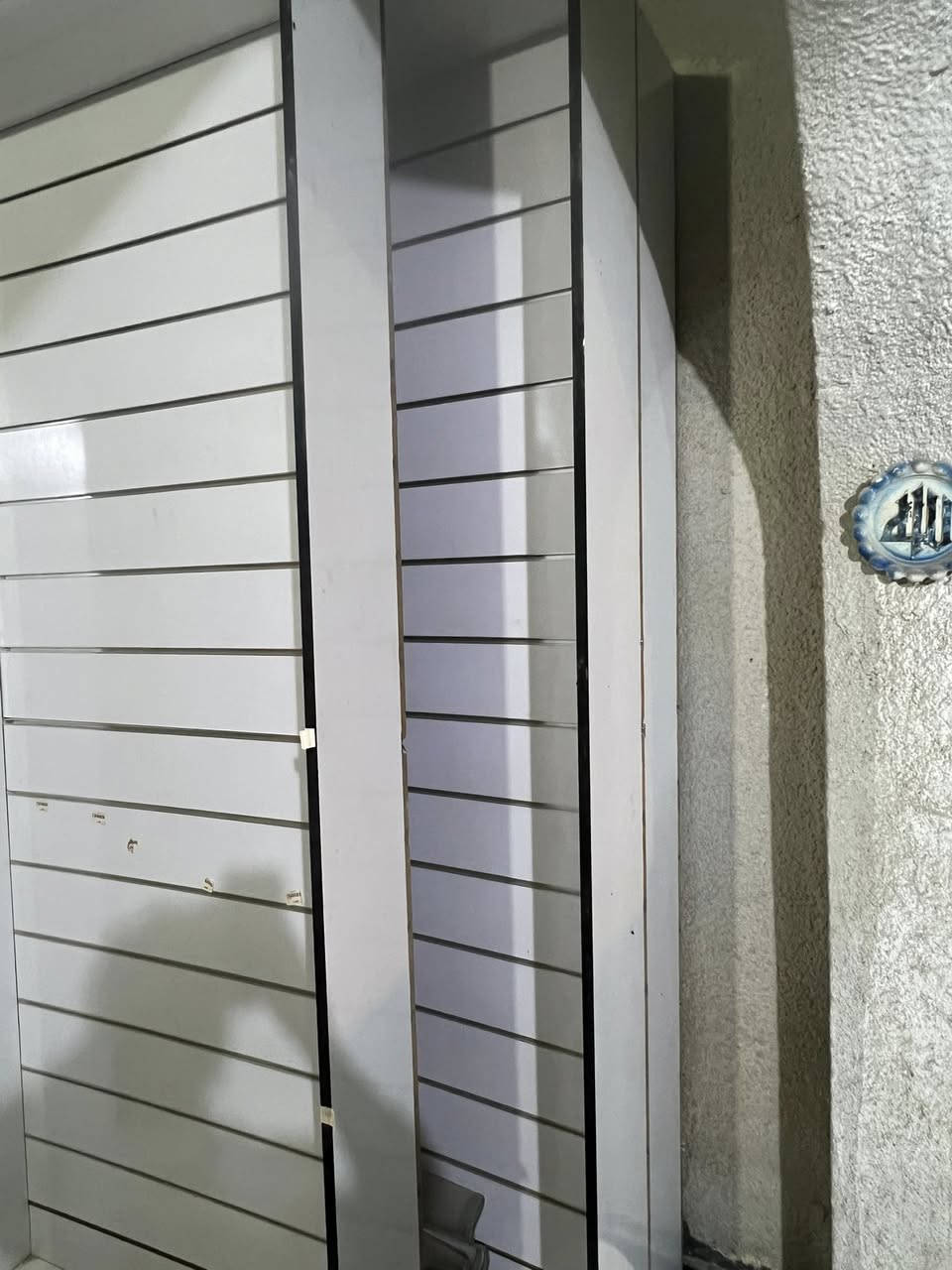 فاترينات 3 قطع للبيع استخدام كلش قليل المكان / حله / كفل
***********
