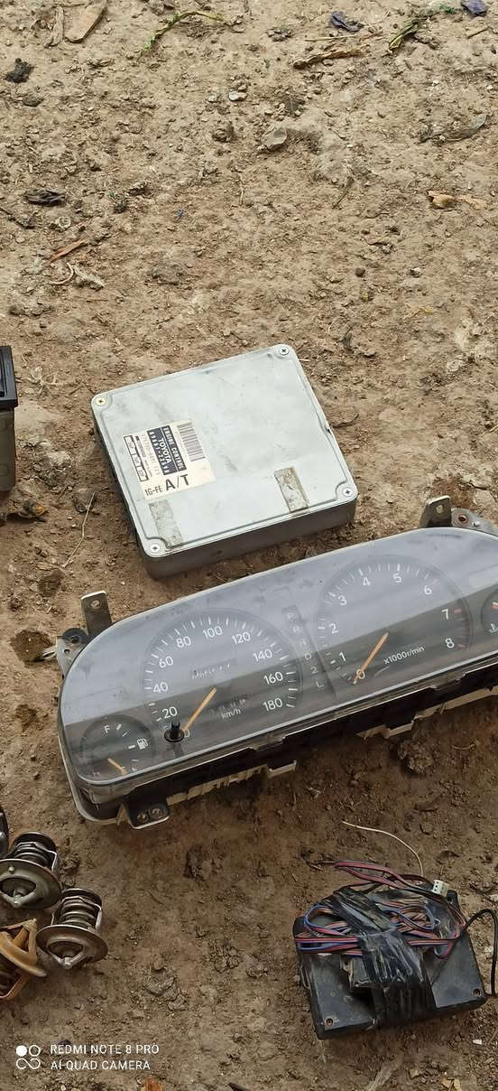 السلام عليكم
غراض محور كلهن جدد وبعد عندي غيرهن نواعم كلش هواي وبسعر مناسب للاستفسار 
***********
