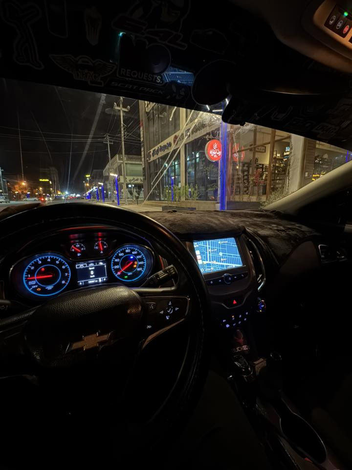 قفل 95 السعر نهـائي
موديل 18
كروز هاشباك

السياره جديده وما ناقصها اي شي 
*********** هذا رقمي بي بس واتساب
