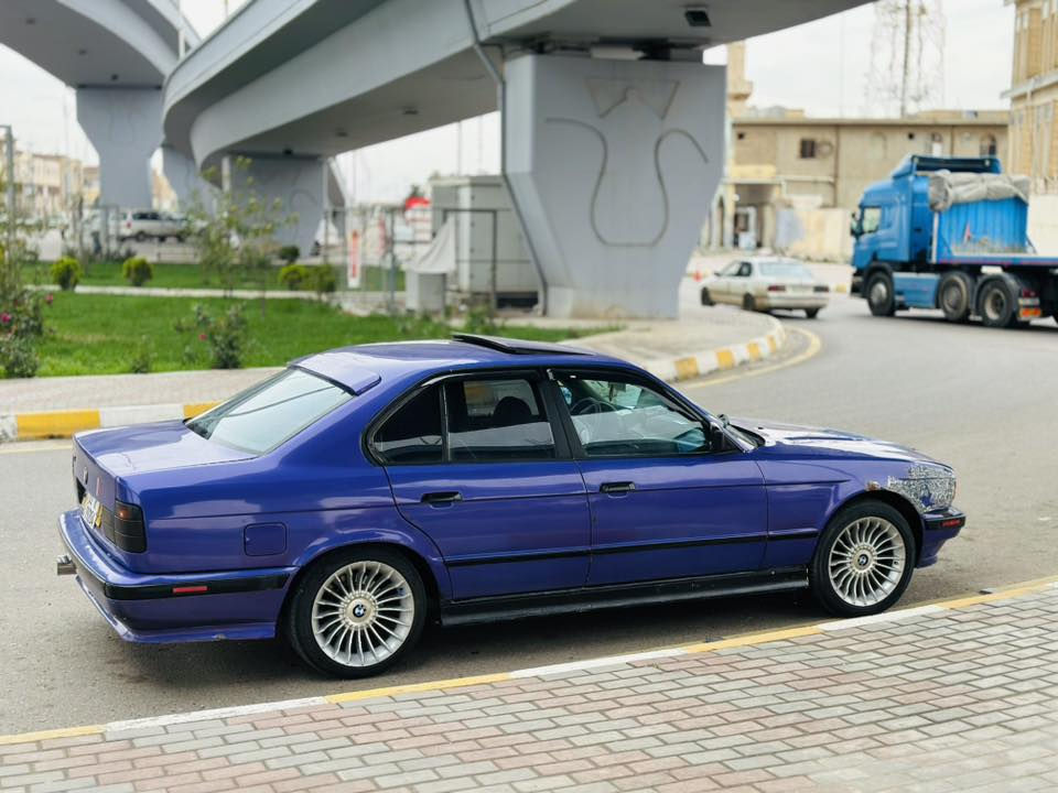 السلام عليكم للبيع بي ام محرك مسكر شرط كير عادي شرط صدر شرط تخم تاير جديد سنتر لوك صوت رياضي لون مميز رقم بغداد مشروع وطني سنويه لل 2028 هزه جديد بسمي غرفه جلد لونين بجم عريض سلايت السعر 50 وبيه مجال يرهم مروس حسب القناعه مكاني تكريت ‪0773 378 4954‬
