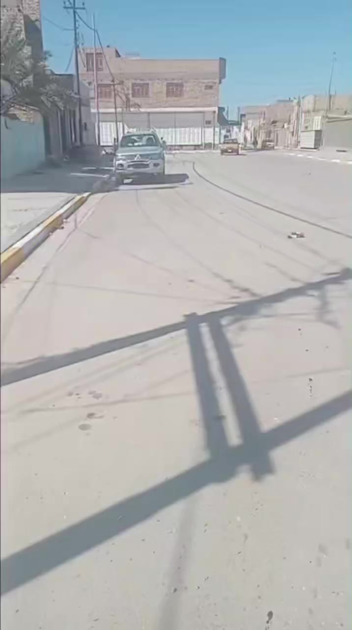 قطعة ٢٤٠ متر طابو صرف محجوزة مبادرة مطلوبة ٦٥ مليون تطي ٧٠ بل يد والمبادرة وراك انته اللمشتري تريد افك حجزها وتاخذ حرة ١٤٠ مليون العنوان الحمزة الشرقي شارع البريد نهاية شارع البريد قطعة ركن تجارية *********** ملاحظة كان بيت وتفلش حاليآ قطعة @إشارة
