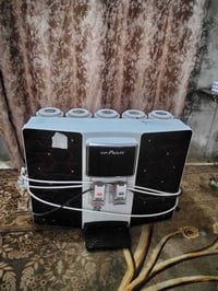 وبركاته  فلتر تصفيه وبراد وغلايه بنفس الوقت خمس مراحل والله العضيم مست...