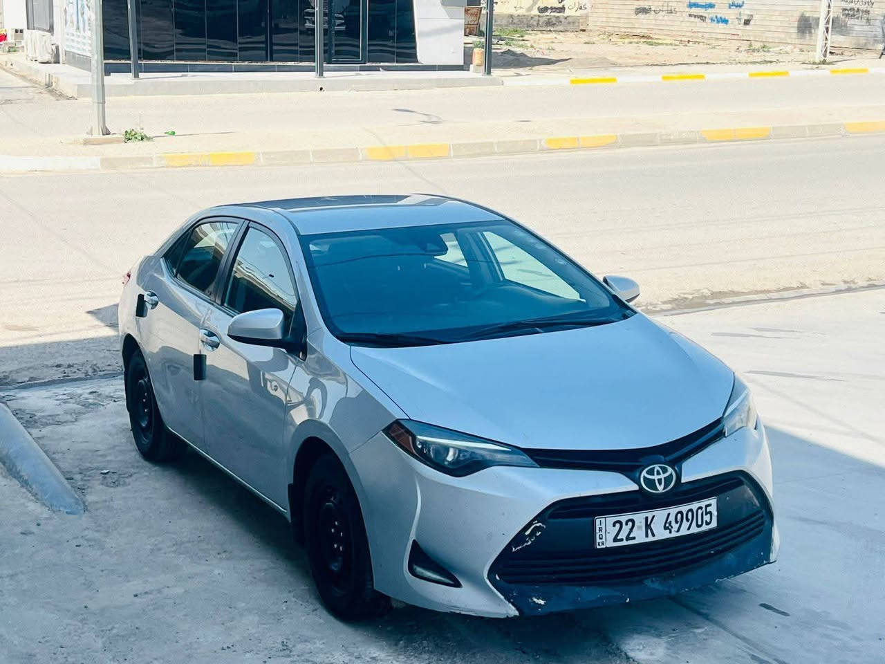 كورلا موديل  2017 ضرر جاملغ جها السايق الامامي  بي بارد مابيها صبغ وبيها شخوط  عكس السايق  فقط  لا معجون ولاشي سياره كير محرك صدر  بشرط
خير من الله  السياره بسمي شرط التحويل  السعر 145وبيها مجال مكاني كركوك ناحية الزاب الاسفل 
الهاتف 
  ***********
