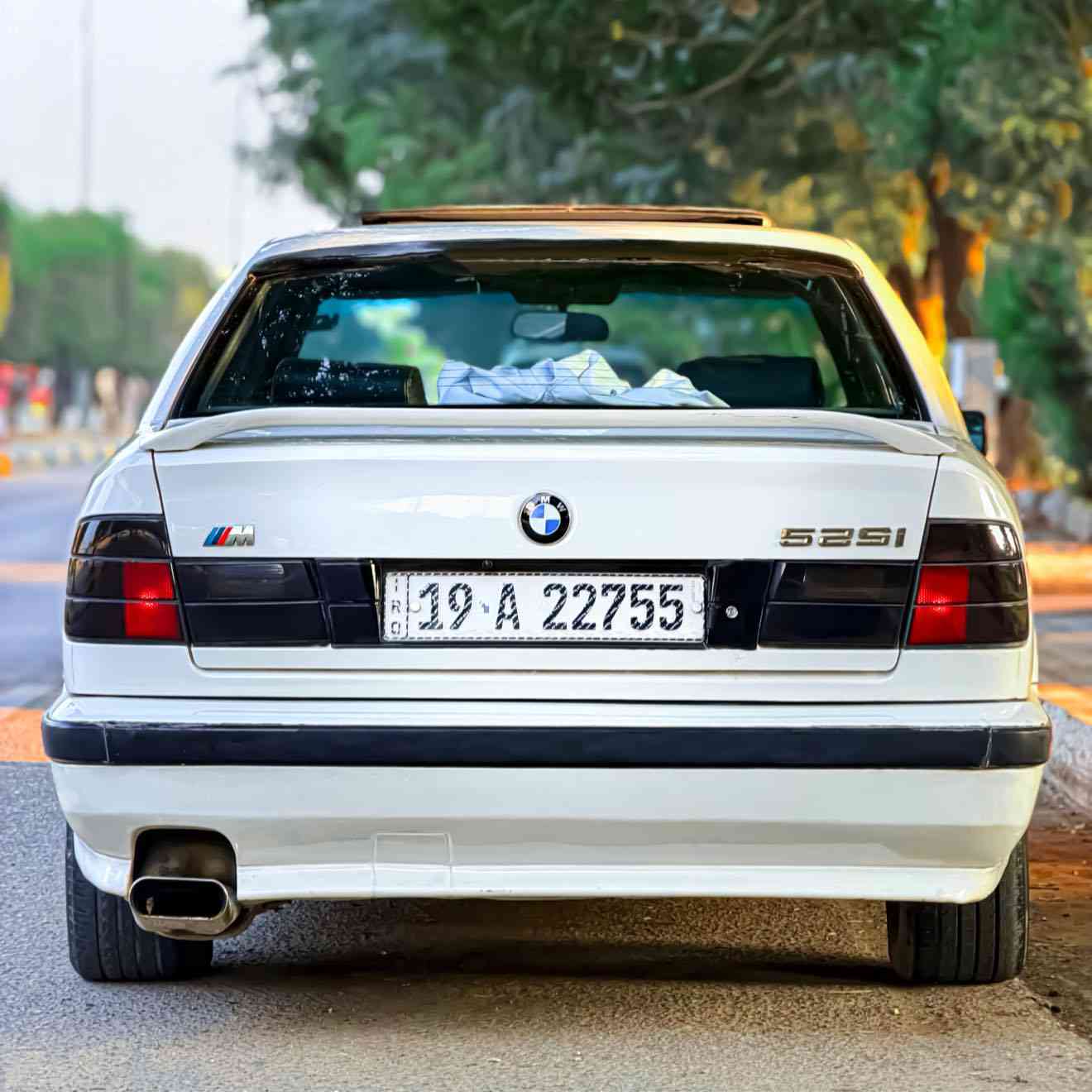 السلام عليكم من رخصت الأدمن المحترم…
صلوا على محمد😍
BMW525i((1990))🤍..
بي أم دبليوا موديل ١٩٩٠ فئة ٥٢٥ أصل مسكر وارد امريكي مكفولة كفالة عامة من الضربة والتبديل وحتى البااارد السيارة جاهزة ونضيفة كلشي بيها بلادي حلوه  فقط صبغ جمالية بسبب شخوط وجراد بدوون دااخل اي داخل مابيها عليهاا ادامة كااملة كير مكينة حدادية كلة جااهز عليهاا مواصفات فووول ١/١..
فتحه ((سلايت)).
مكينه مسكر فانوس.
ويل خلية الأصلي.
نضام APS.
قطعتين تبريد.
كراسي جلد.
سنتر لوك+ريمونت.
كود حماية Protection code.
دبل أيرباك.
3 أنضمة قيادة (سبورت،نورمال،أيكو).
سستم صوت كامل من نوع BOSE+دمامات
وبعد بيهاا هواية مواصفات السيارة جاهزة وكاملة 100% بل أضافة عليها طبقة حماية((نانو سيراميك)) رقم كربلاء مميز دولي تريد وكالة تريد تحويل بلي يعجبك السعرررر((٦٩)) وبيهااا مجاااال……. 🤍
للأستفسار:***********
            أو ***********
