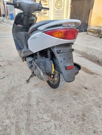 دراجة بريز اكزز مكفولة من كفرات من اكسن من شاصي للستفار 07727121282