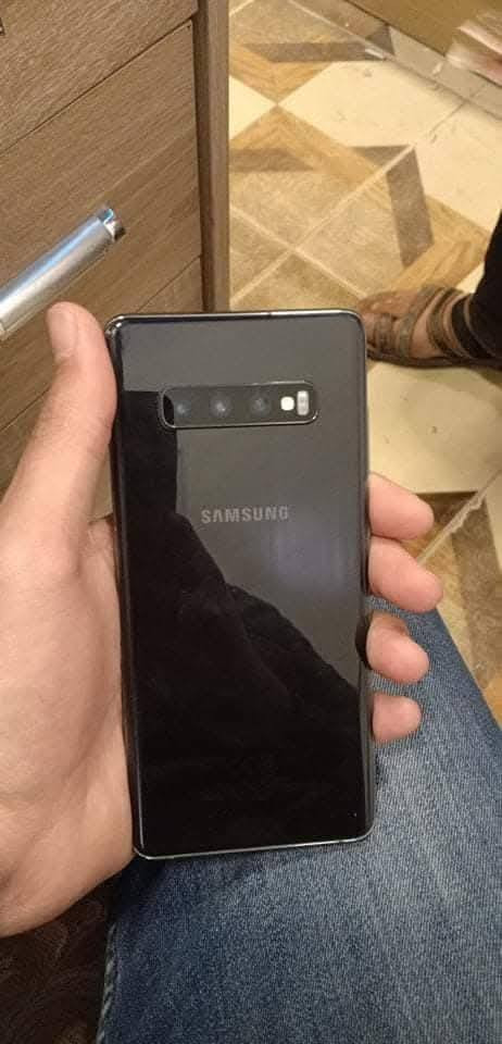السلام عليكم ورحمه الله
جهاز سامسونج S10+ 
نظافة 100٪ وياه شاحنته فقط
ذاكرة 128 رام 8 كيگا 
استخدام منزلي، للبيع فقط ما اراوس
 بسعر 225 وبي مجال  أو مراوس حسب القناعه


**إذا كنت صاحب هذا الإعلان وتريد حذفه لأي سبب، رجاءا أرسل رسالة إلى الدعم الفني**