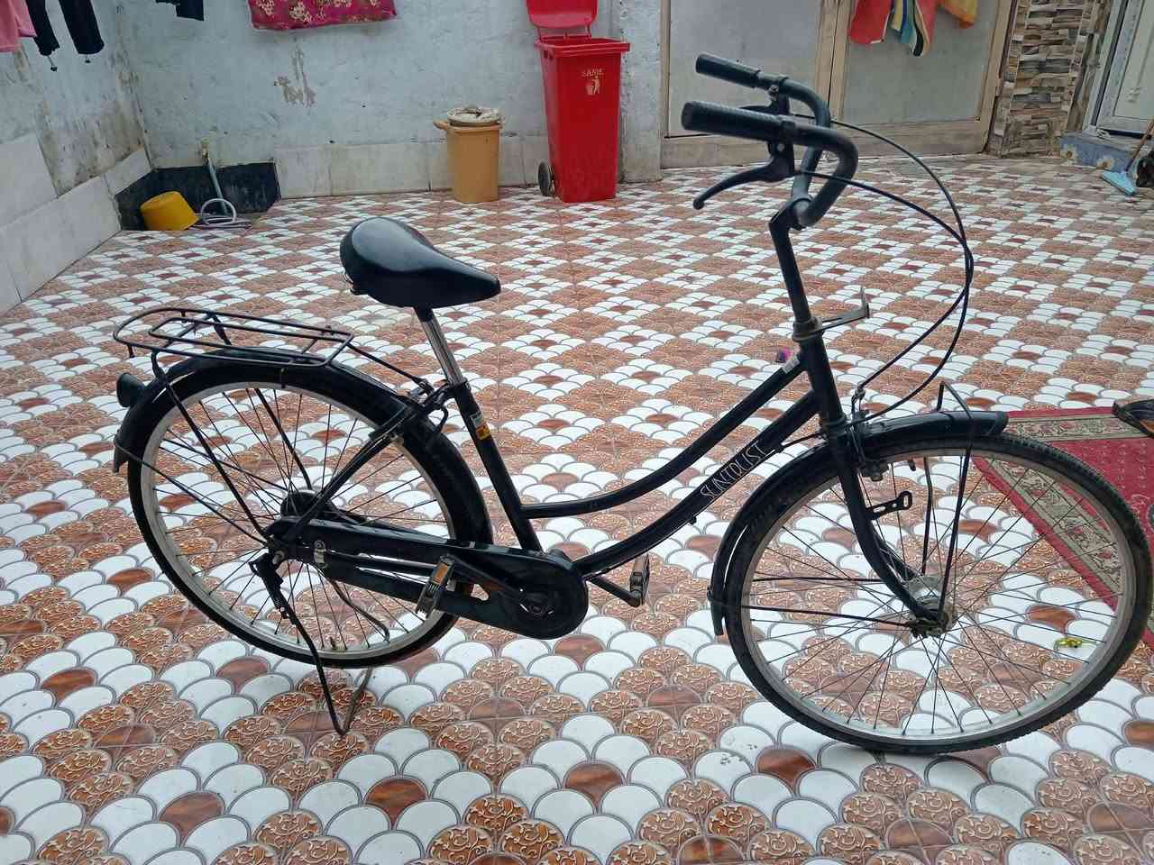 السلام عليكم باسكل للبيع حجم 26 
سعر خاص .


**إذا كنت صاحب هذا الإعلان وتريد حذفه لأي سبب، رجاءا أرسل رسالة إلى الدعم الفني**