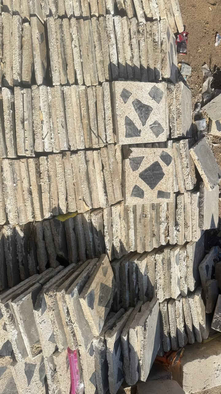 شتايقر العدد 200 الي يريدهن يتصل على رقمي ***********
