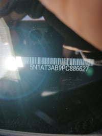 نيسان روج 2023 4پستن نفطي كلش نظيفه بيها حادث امامي خفيف بدون دواخل بو...