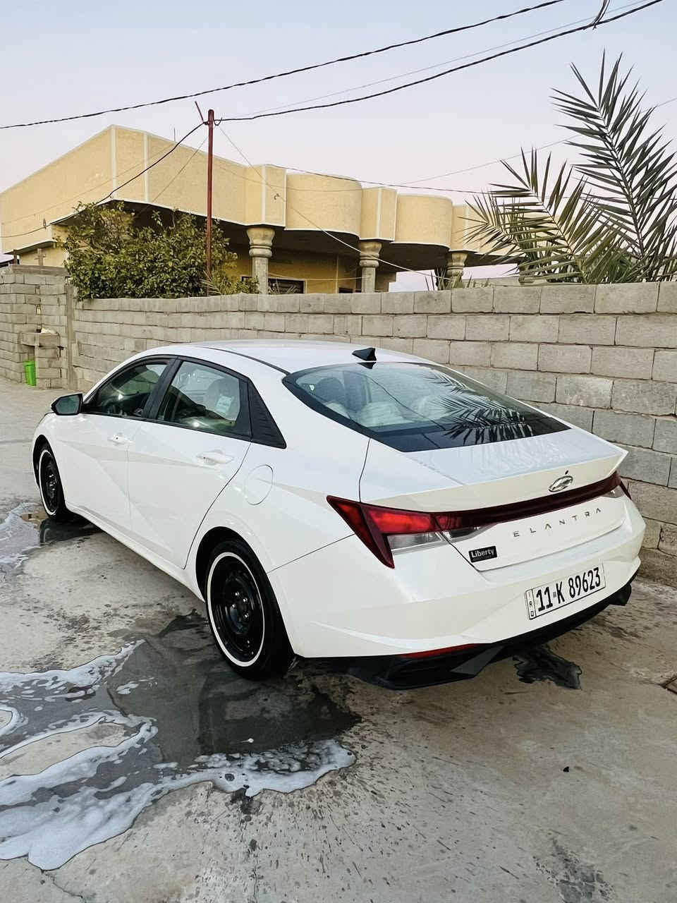 الانترا 2023 أمريكي محرك 2000 دوش دوشمه عام حادث بنيد فقط سعرها 162 وبيها مجال ‭0788 161 2564‬
