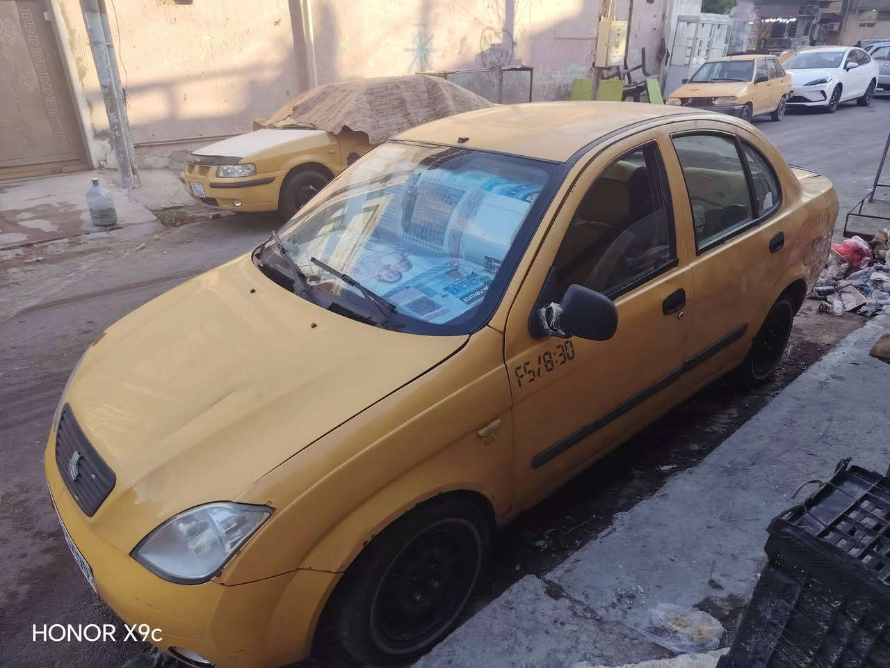 سلام عليكم سيارة طيبه مويل ١٥ للبيع محرك بيه تبخير فقط هيئه وغرمات مصفره باسمي تحويل ثاني يوم سعرها ٣٠ بيه مجال بسيط مامتواجد عل فيس وتساب فقط *********** هذا رقمي
