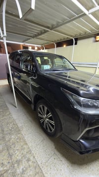 لكزز 2016 اربيل باسمي رقم الهاتف 07700642414.     العنوان بغداد المنصو...