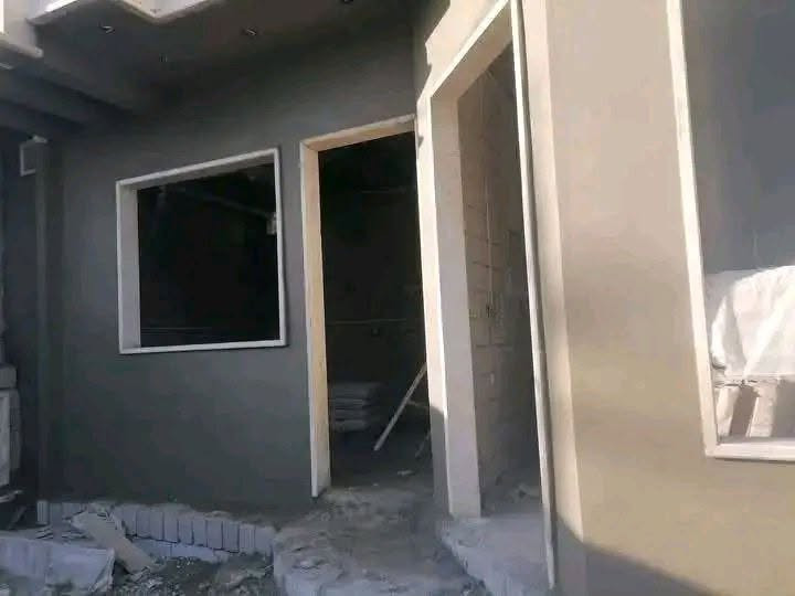 كادر لبخ   متفرغ حاليا  وشغل نضيف

 للاتصال *********** بس رمش تصلحيات هم نشتغل
