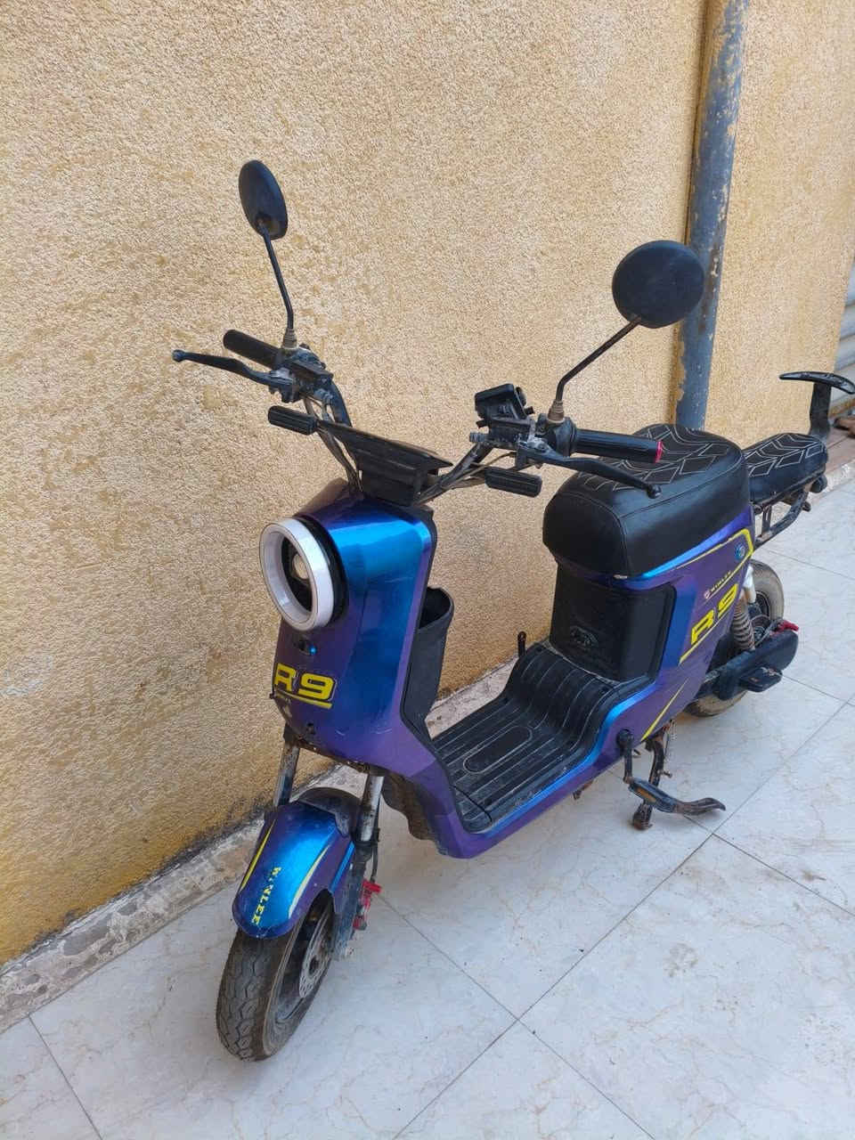 السلام عليكم دراجه شحن مكاني بصره سعر 350 وبيها مجال ***********
