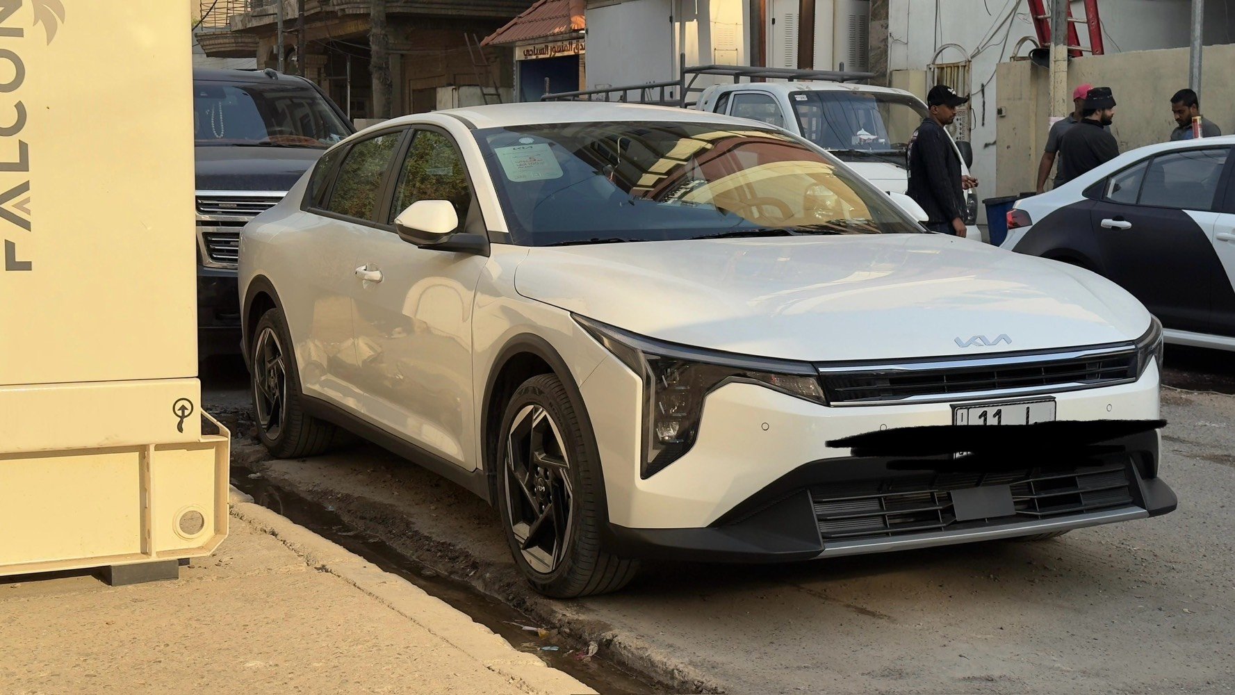 كي 4 2025 ضمان الشركة الدولية 5 سنوات مع4 تبديلات دهن مجانية مكينة 2000 دوش كير atبصمة تشغيل عن بعد داخل مخمل قرميدي بدون فتحة ماشية750 كم قابل للزيادة