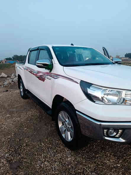 هايلوكس بيكم تيوتا  مكفوله كفاله عامه  موديل 2016 فور ويل.   كويتي 1/1  رقم بابل.   انكليزي    بأسمي.  شخصيا     اوتماتيك  السياره مال جناي  السونار مرافق الصور
الواقع حلا من الصوره
  للاستفسار الاتصال ***********  
ملاحضه السياره جديده كارتون جديده
