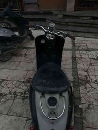 للبيع عبد لحليم  كهراءيات شغاله شلعه ومعدل ل سعر 300بيها مجال للطيبين ...