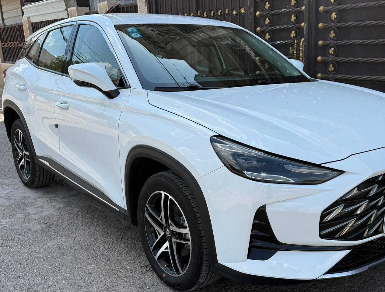 Mg one 2024
السياره زيرو ماشيه 4000 كيلو حره ضمان 6سنوات
سياره روعه عزل وعزم خرافي تونس بلسياقه 
سعره 145ورقه  للاستفسار ***********
