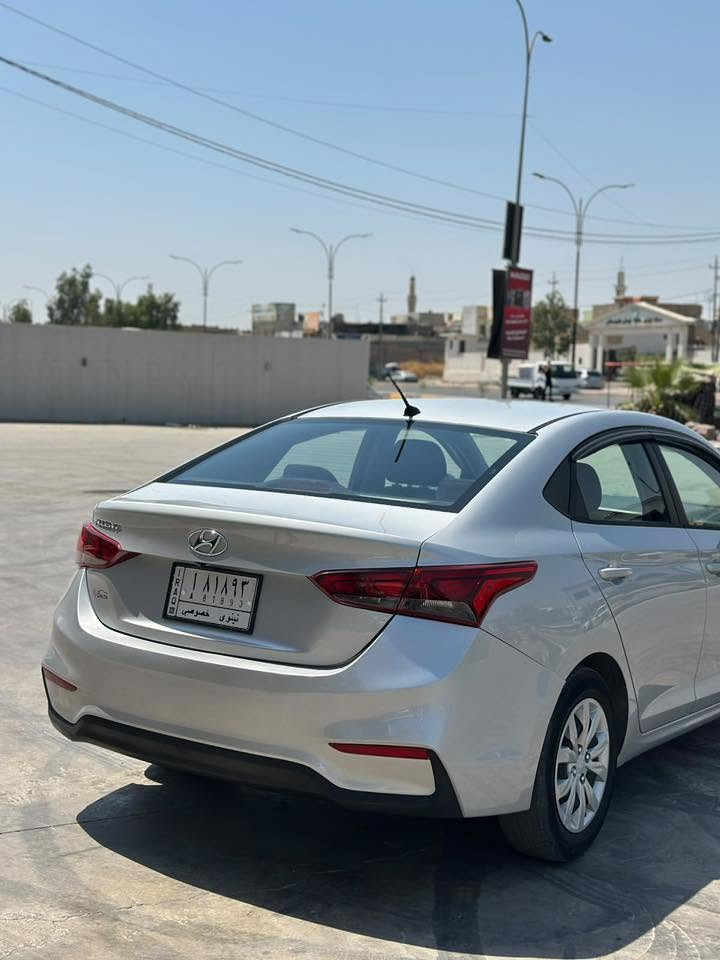 هونداي اكسسنت 2019 كير ATالسياره وارد امريكي بدون صبغ
السياره ماشيا40الف

السياره رقم الماني باسمي

الضرر قبل حوض السياره جدا خفيف

والسياره بيها تعديل بارد بسيط بل باب النفر

السياره بدون اربكات

***********
