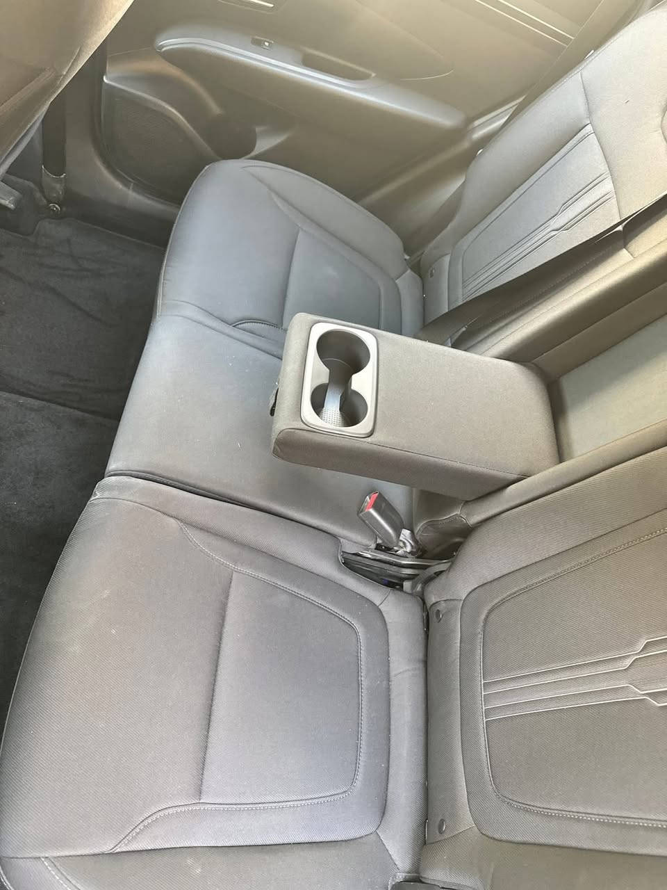 توسان  2024
اللون الخارجي :- سلفر 
 اللون الداخلي :- اسود مخمل
 عدد الكيلومترات :- 15 ألف 
 نوع الوقود :-بانزين 
  ناقل الحركة :- اوتماتيكي 
 حجم المحرك :- 2500 
  عدد الأسطوانات :-4
نوع الدفع :- رباعي  
 المواصفات الإضافية 
( بصمة دخول ذكي 
- شاشة كبيرة  - نظام صوتي فائق -كاميرا مع رادار جانبي - تدفئة مقاعد - هاند بريك كهربائي - وضعيات قيادة متعددة - توقف وتشغيل ذاتي وباقي المواصفات المعروفة ….) 
 الضرر :- جاملغ امامي ايمن تبديل مع تصليح بنيد بدون دواخل  بدون يرباك
مكان السياره بغداد رقم سياره بغداد بسمي
السعر 205
***********
